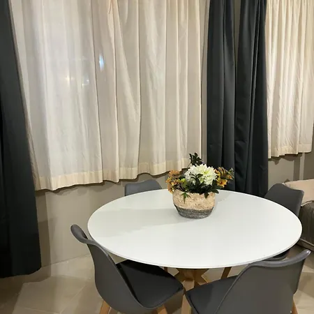 Sikanart Apartment *